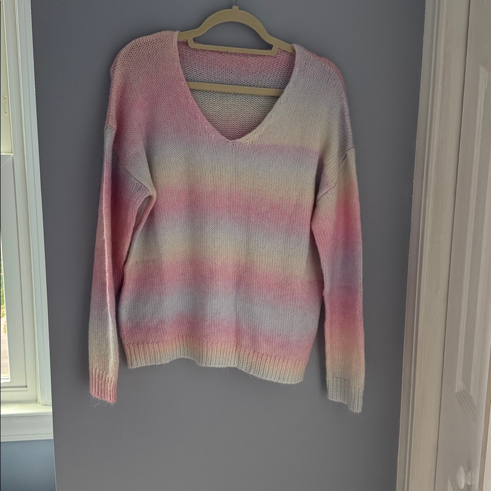 Pastel Pink Gradient Lightweight Women's Sweater Large